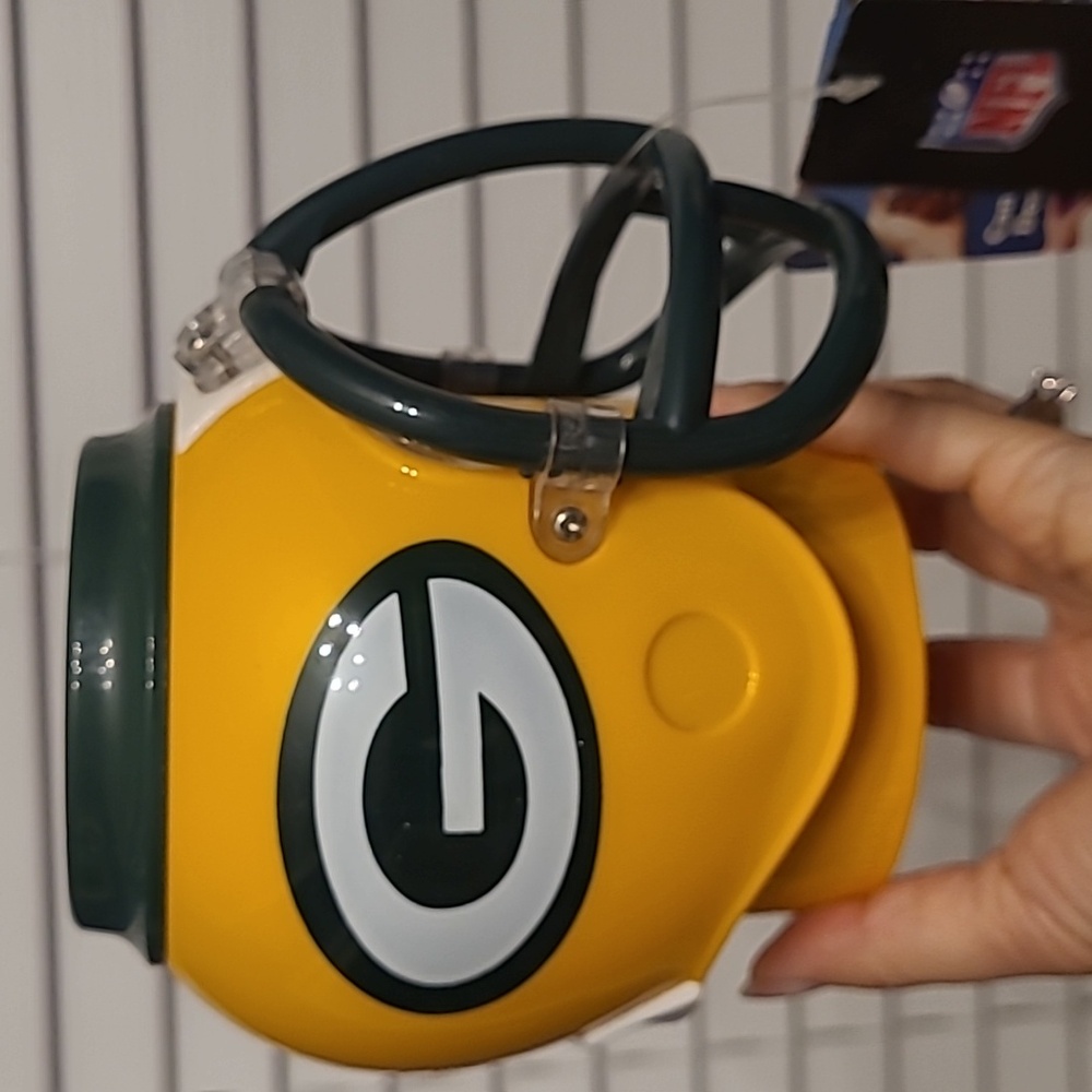 NWT Green Bay Packers Helmet Mug - Picture 2 of 7